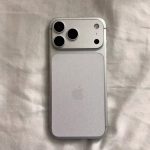 Apple iPhone 17 Pro Max photo review
